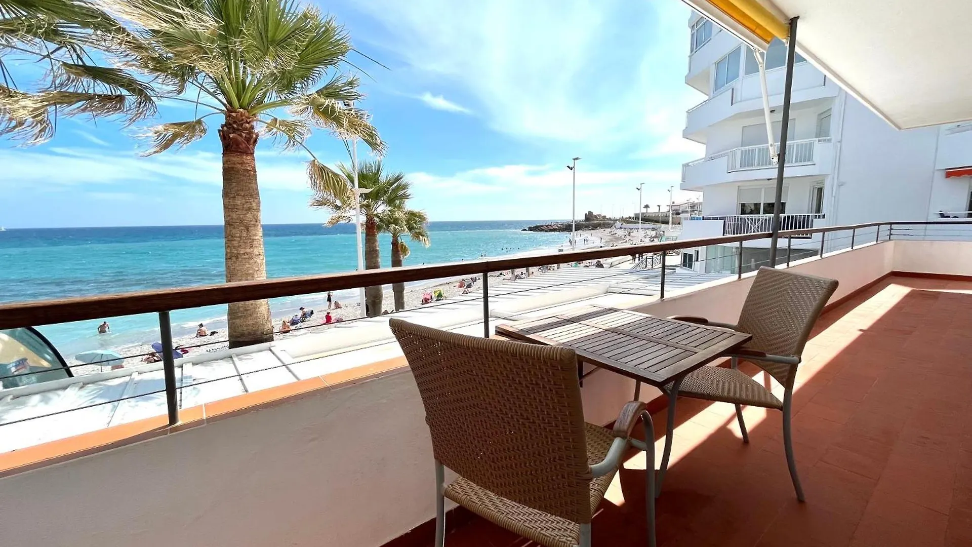 Apartamentos Playa Torrecilla Nerja 0*,