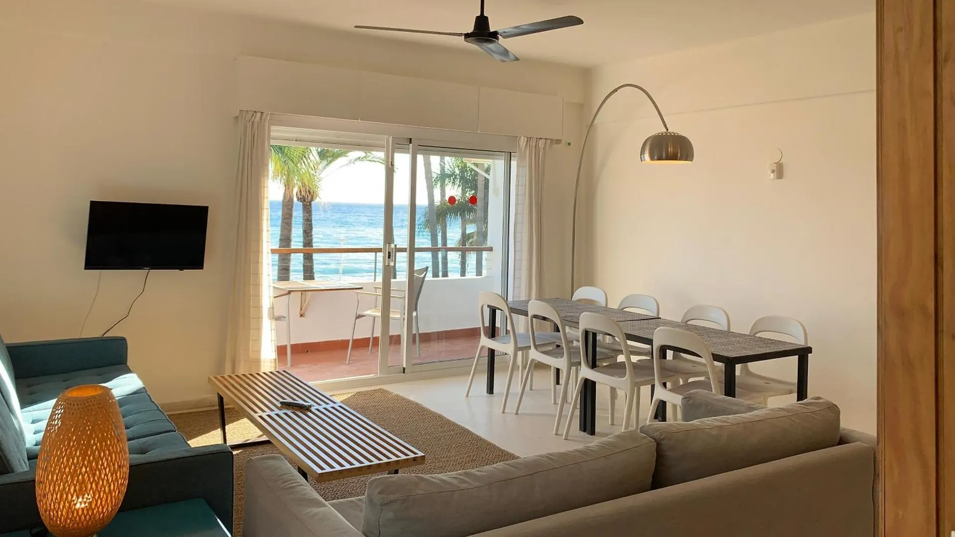 Apartamentos Playa Torrecilla Nerja Apartmán